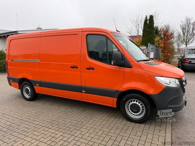 Kastenwagen MERCEDES-BENZ Sprinter 316 CDI Kasten/3-Sitze/AHK 2,8/L2H1