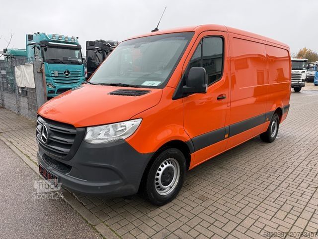 Kastenwagen MERCEDES-BENZ Sprinter 316 CDI Kasten/3-Sitze/AHK 2,8/L2H1