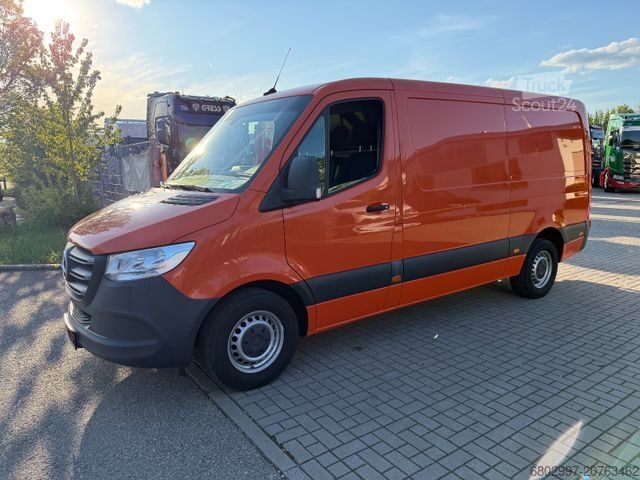 Kastenwagen MERCEDES-BENZ Sprinter 316 CDI Kasten/3-Sitze/AHK 2,8/L2H1