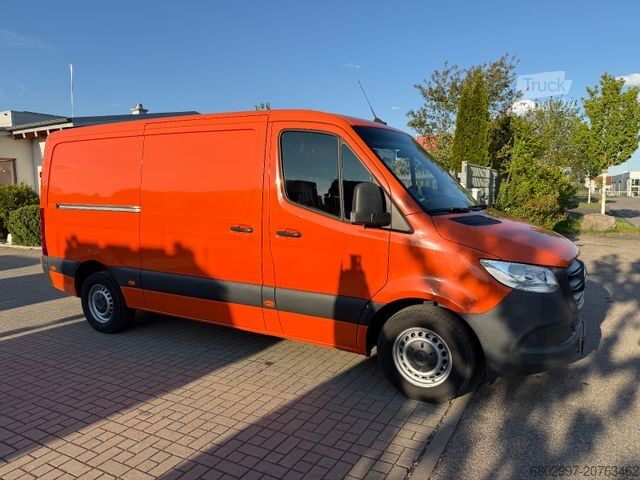 Kastenwagen MERCEDES-BENZ Sprinter 316 CDI Kasten/3-Sitze/AHK 2,8/L2H1