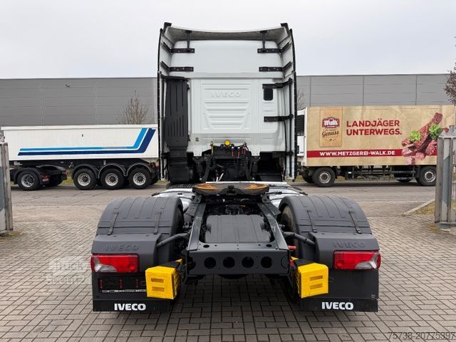 Standardni vlačilec IVECO S-Way 480/Intarder/2xTank/Navi/EURO6D