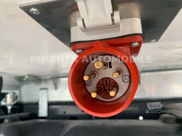 Fourgon isotherme frigorifique IVECO Daily 70C18P TK-KOFFER LUFT LBW AHK LED AKTION