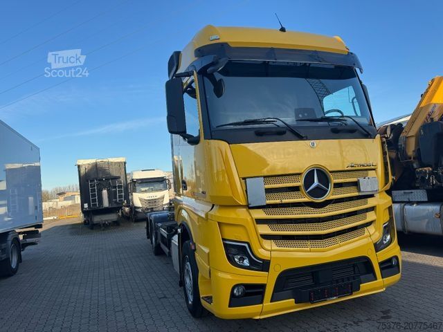 Maināms virsbūves kravas automobilis MERCEDES-BENZ ACTROS L 2548 SDG Aufbau AHK