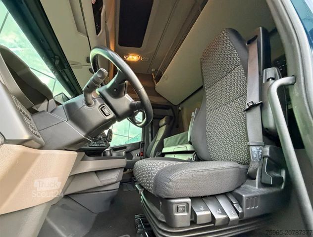 Standardni vlačilec SCANIA S500 6X2 HIGHLINE FULL AIR 2x TANKS NEW CONDITIO
