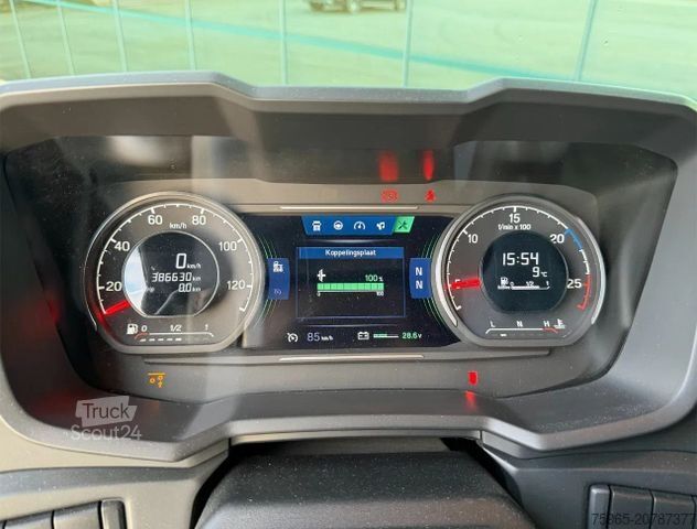 Standardni vlačilec SCANIA S500 6X2 HIGHLINE FULL AIR 2x TANKS NEW CONDITIO