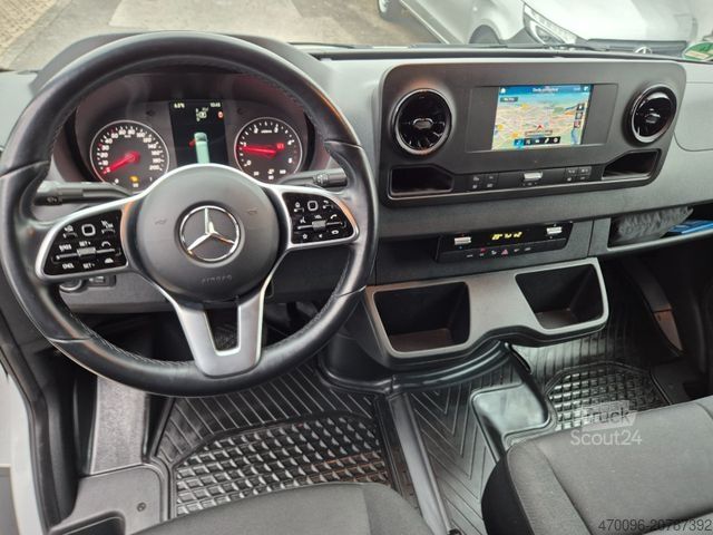 Dėžinis furgonas MERCEDES-BENZ Sprinter 317 XXL Koffer*9-G TRONIC*