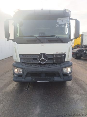 Autocarro per materiali pericolosi MERCEDES-BENZ 1840 LS Actros 4x2 Classic Space ADR / Gefahrgut