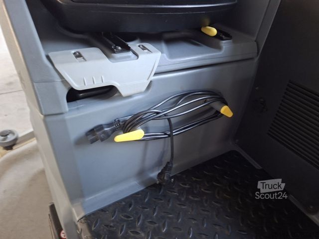 Diğer KAERCHER B 150 R Bp Dose SB R90 Walze Scheuersaugmaschine