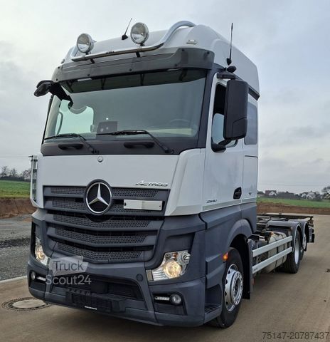 Swap body truck MERCEDES-BENZ 2540 L Actros 6x2 Fahrschule 5-Sitzer Liftachse