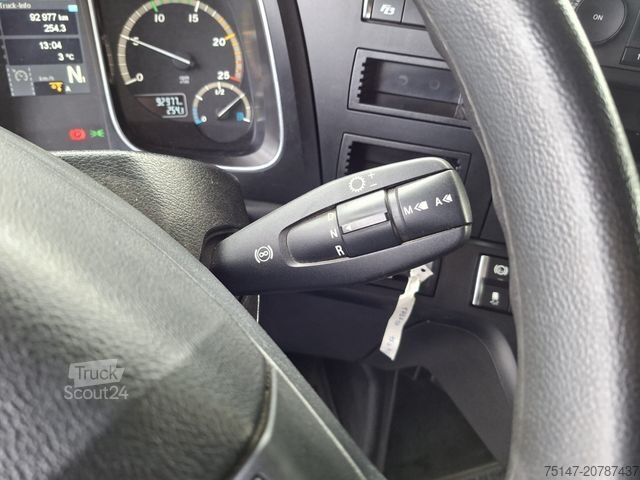 Swap body truck MERCEDES-BENZ 2540 L Actros 6x2 Fahrschule 5-Sitzer Liftachse