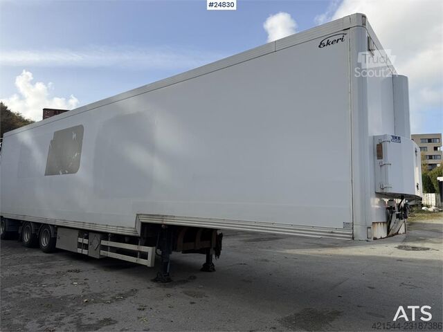  Ekeri L3 3-Axle Jumbo Semi-Trailer with Full Side Openin