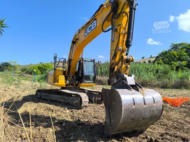 Excavator pe șenile JCB JS220 LC