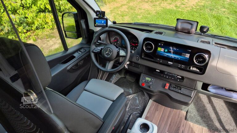 Minibus MERCEDES-BENZ Sprinter 519 Sunset Ferqui Lagerfahrzeug