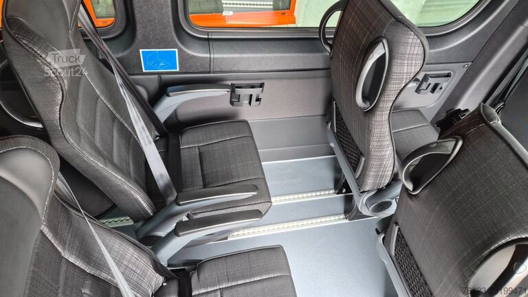 Minibussi MERCEDES-BENZ Sprinter Elektro 9 Sitzer Bürgerbus