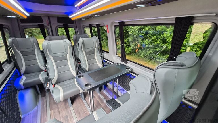 Minibussi MERCEDES-BENZ Sprinter  319 VIP Shuttle 9 SS  Panoramadach Sto