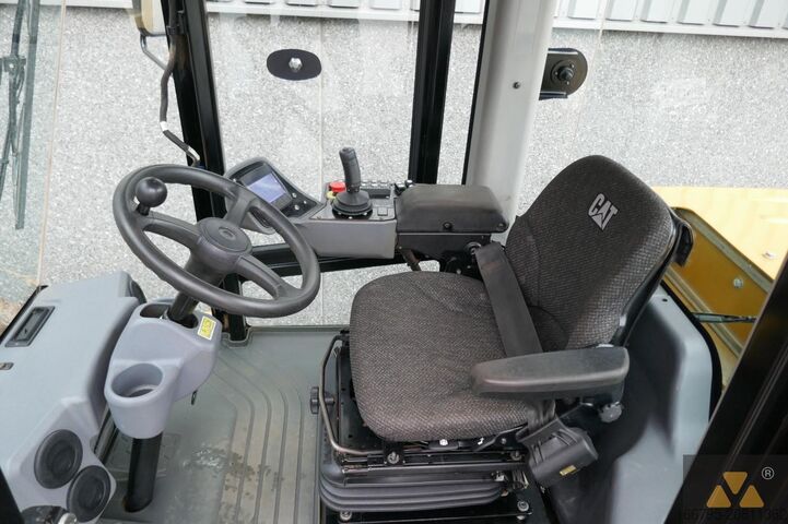 Rullo a tamburo singolo Caterpillar CS68B