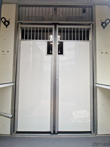  Renault Master Automaat STX S5 met Airco bij de paarden...