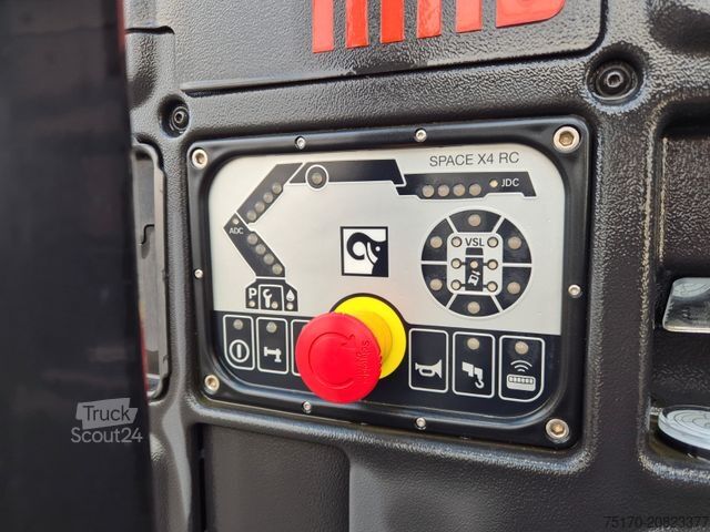 Camion cu platformă MERCEDES-BENZ Actros 2545 L 6x2 Hiab L-HIPRO 235 DLS-3