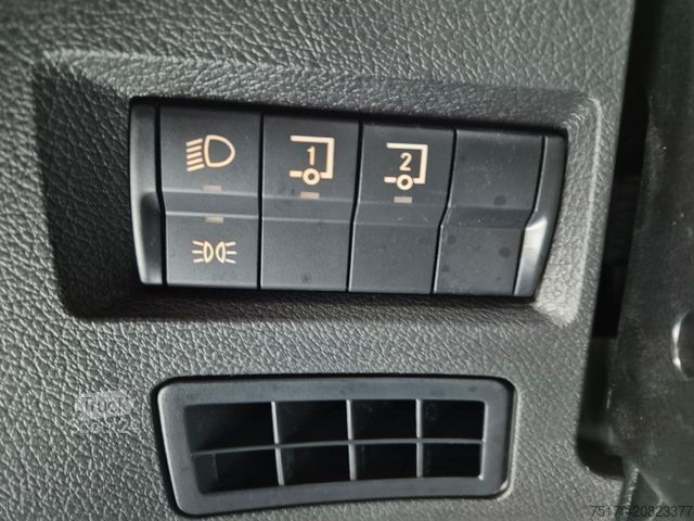 Camion cu platformă MERCEDES-BENZ Actros 2545 L 6x2 Hiab L-HIPRO 235 DLS-3