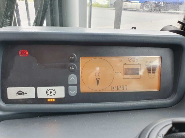 Stivuitor frontal JUNGHEINRICH EFG 215 / Triplex: 4.25m! / SS /  4.297h!