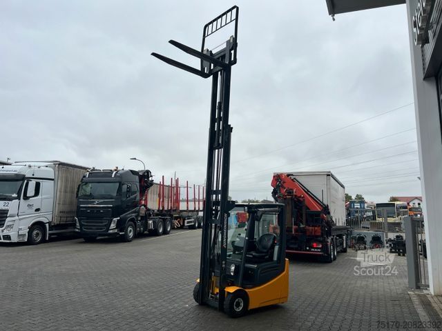 Stivuitor frontal JUNGHEINRICH EFG 215 / Triplex: 4.25m! / SS / 1.285h / 2021