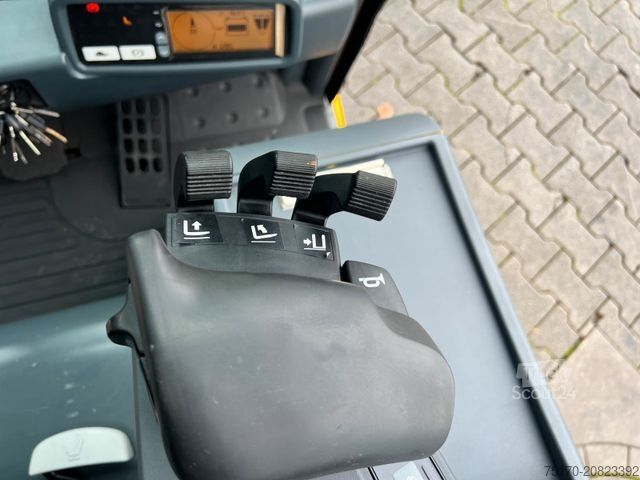 Stivuitor frontal JUNGHEINRICH EFG 215 / Triplex: 4.25m! / SS / 1.285h / 2021