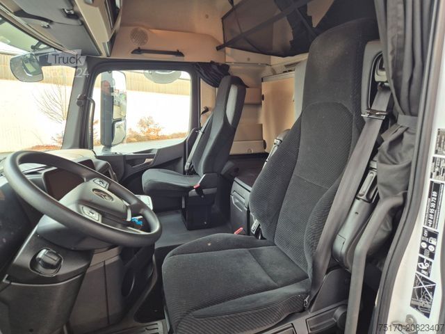 Nagy térfogatú nyergesvontató MERCEDES-BENZ Actros 1845 LSnRL Standklima Vollspoiler