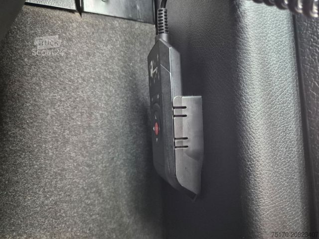 Nagy térfogatú nyergesvontató MERCEDES-BENZ Actros 1845 LSnRL Standklima Vollspoiler