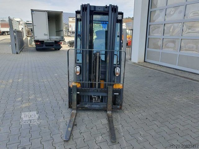 Stivuitor frontal JUNGHEINRICH EFG 215 / Triplex: 4.35m! / SS / nur 2.054h!
