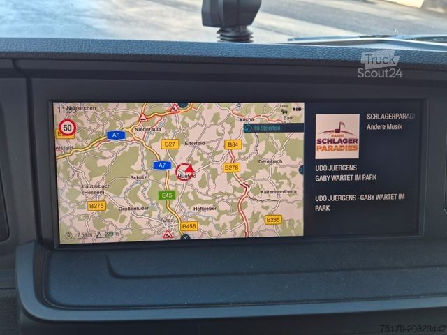 Camion cu platformă MAN TGS 26.470 6x2-4 LL Baustoff Palfinger PK20.501L