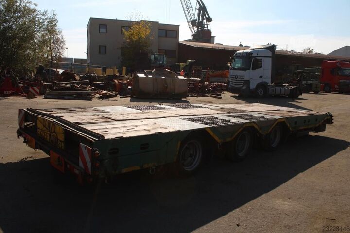 Alacsony rakodószintű pótkocsi MEUSBURGER MPT-3 - JUMBO - Plattform - RADMULDEN Nr.: 895