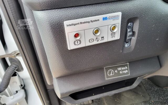 BE-SZM Renault Master 165.35 - VTV-98-F & OT-79-TP - BE COMBI ...