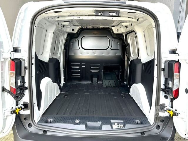 Compact van Ford E-Courier - Full Electric - Autonomia 300 Km