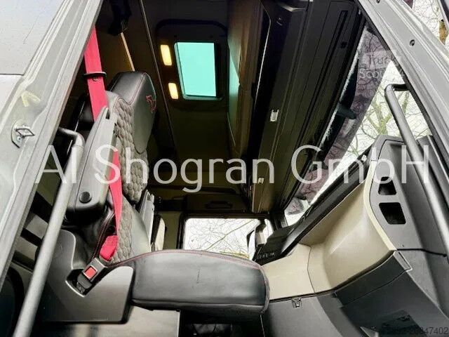 Standard-SZM MAN TGX 18.510 XXL / Individual / Retarder / Eu6