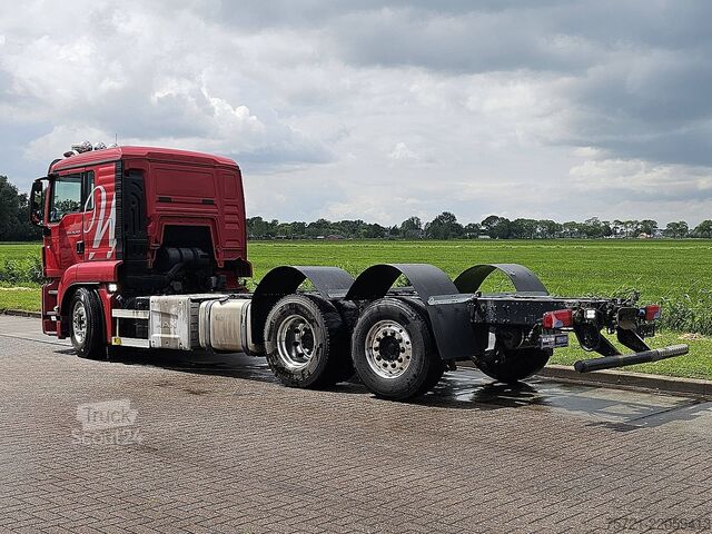 Chassis med førerhus M.A.N. 26.500 TGX 6x2*4