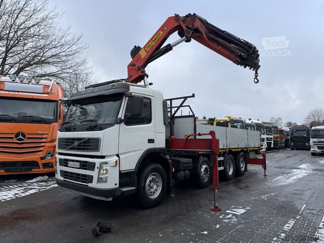 Autokran Volvo FM 380 8X2 Palfinger 35000 bis 25 Meter