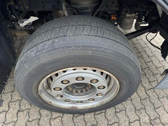 Стандартен влекач MAN TGX 18.460 4x2   Schlafkabine