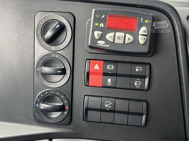 Hladilni dostavnik MERCEDES-BENZ Atego 816 6mCarrier Xarios 500 Diesel+StromEuro6