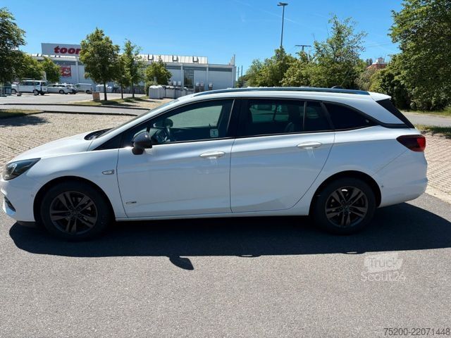 Minibuss OPEL Astra 1.4 Turbo Sports Tourer/LED/Kamera/Klima