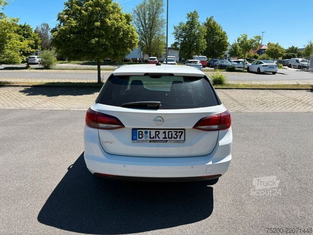 Minibuss OPEL Astra 1.4 Turbo Sports Tourer/LED/Kamera/Klima