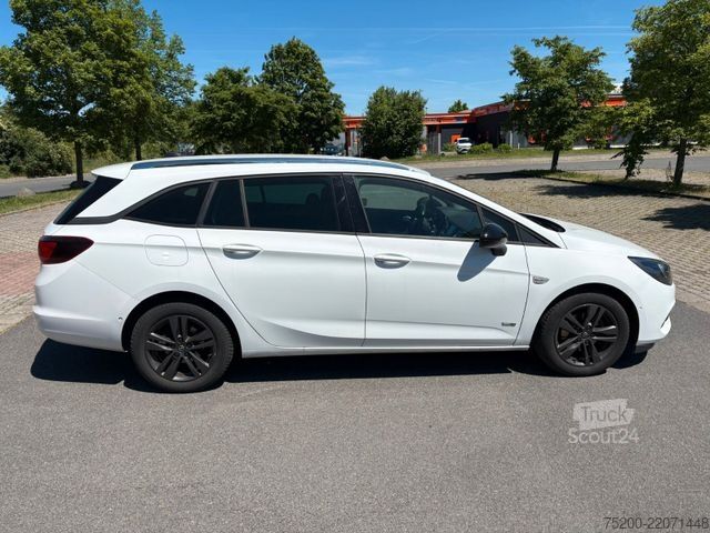 Minibuss OPEL Astra 1.4 Turbo Sports Tourer/LED/Kamera/Klima