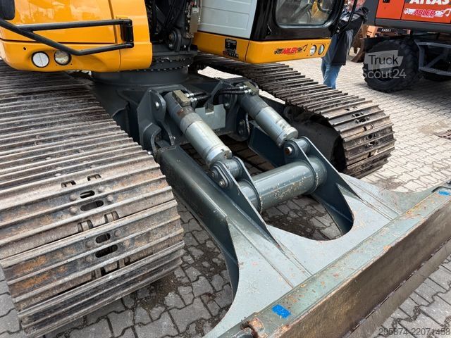 Tela-alustainen kaivinkone LIEBHERR R920 Compact LC Kettenbagger
