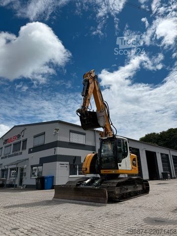 Tela-alustainen kaivinkone LIEBHERR R920 Compact LC Kettenbagger