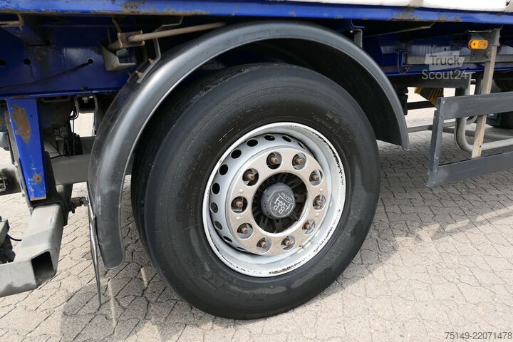 Открытый прицеп с тентом SCHWARZMÜLLER Mitnahmestapler, Luftf., 7.2m lang, Schiebeplane