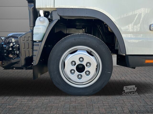 Šasija za zamenu MERCEDES - VEICOLI 3C13/25 TF1 MY22 Cab Sing Com