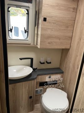 Félintegrált lakóautó Eura Mobil Profila T 726 EF 170 PS * 4,5 t * Automatik