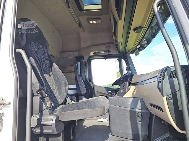 Standard-SZM MERCEDES-BENZ ACTROS 1853 LS MP5 RETARDER 2X TANK