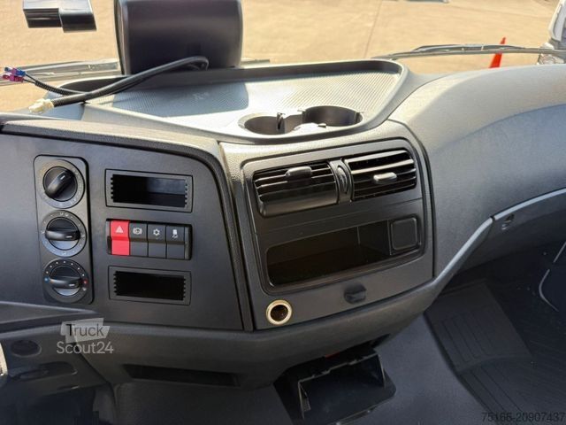 Dėžinis furgonas MERCEDES-BENZ ATEGO 818 L Koffer 6,10 m LBW 1 to.*AHK*EURO 6E