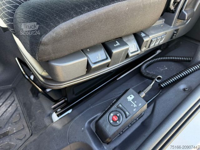 Dėžinis furgonas MERCEDES-BENZ ATEGO 818 L Koffer 6,10 m LBW 1 to.*AHK*EURO 6E