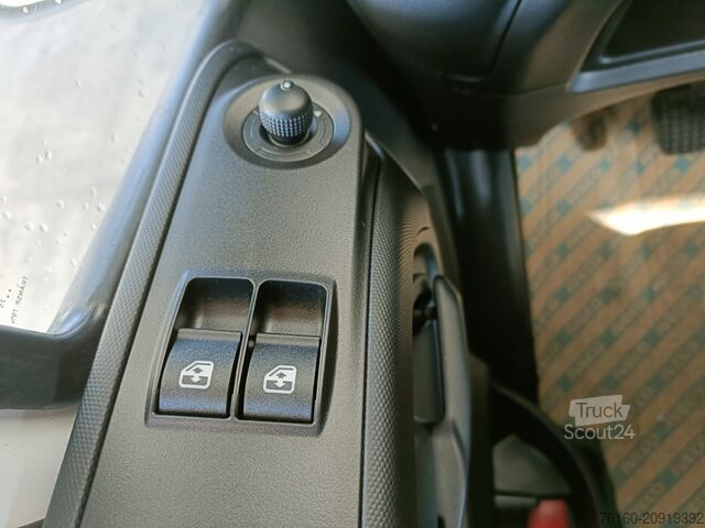 3,0 CC ÚJ DUPLA KABIN 7 SZEMÉLYES Iveco DAILY 35C16